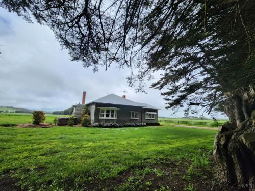 Deepfields Romsey Cottages - carbon neutral hotel in Romsey