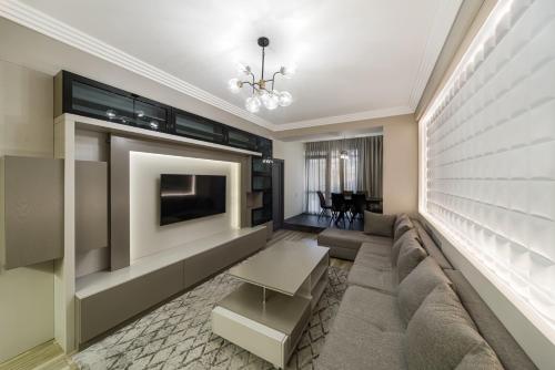 One BDR Luxury apartment — 4-Star Luxury Hotel in Yerevan, Armenia