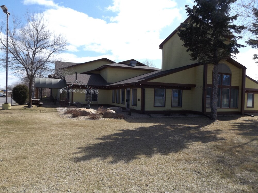 Nisswa Hotel and Suites - photo 89