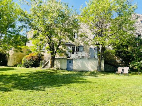 Gite La Bastide De La Loge Au Pied Du Mont Ventoux — Sault
