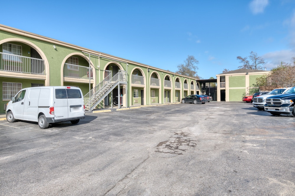 Sienna Inn Channelview TX - photo 18