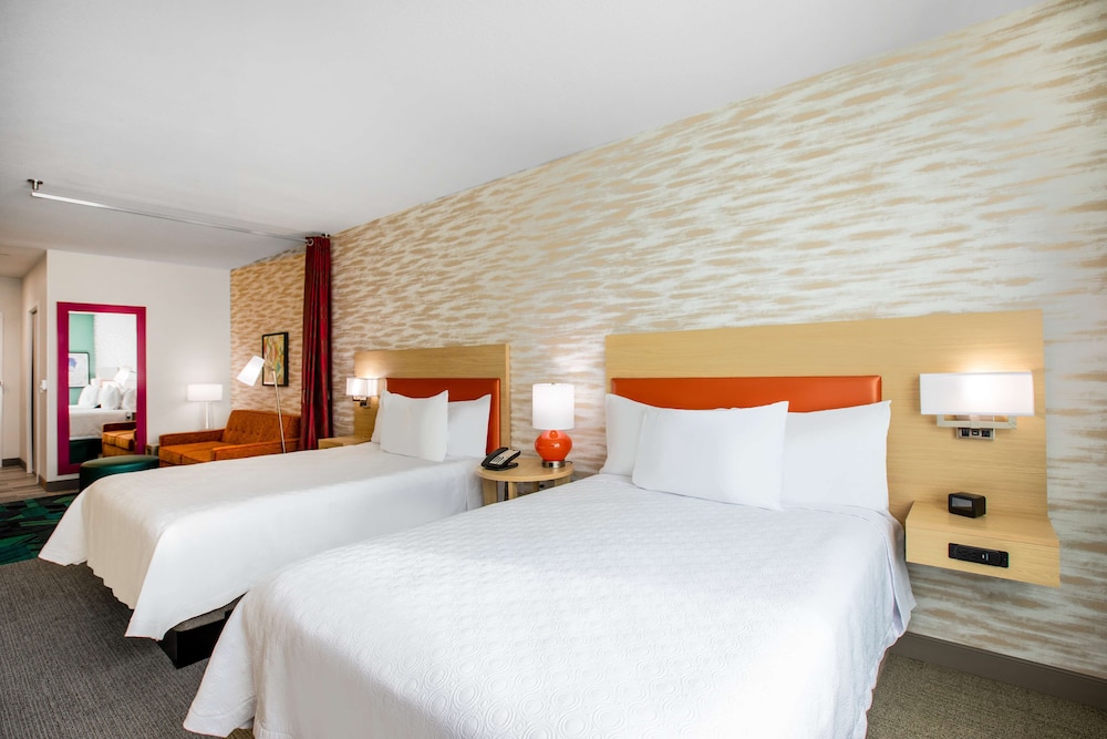 Home2 Suites by Hilton Carlsbad - photo 7