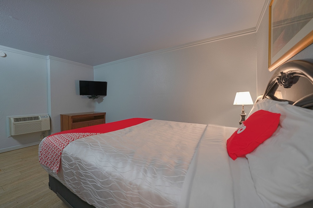 Oyo Hotel Portland Or Near Airport - photo 17