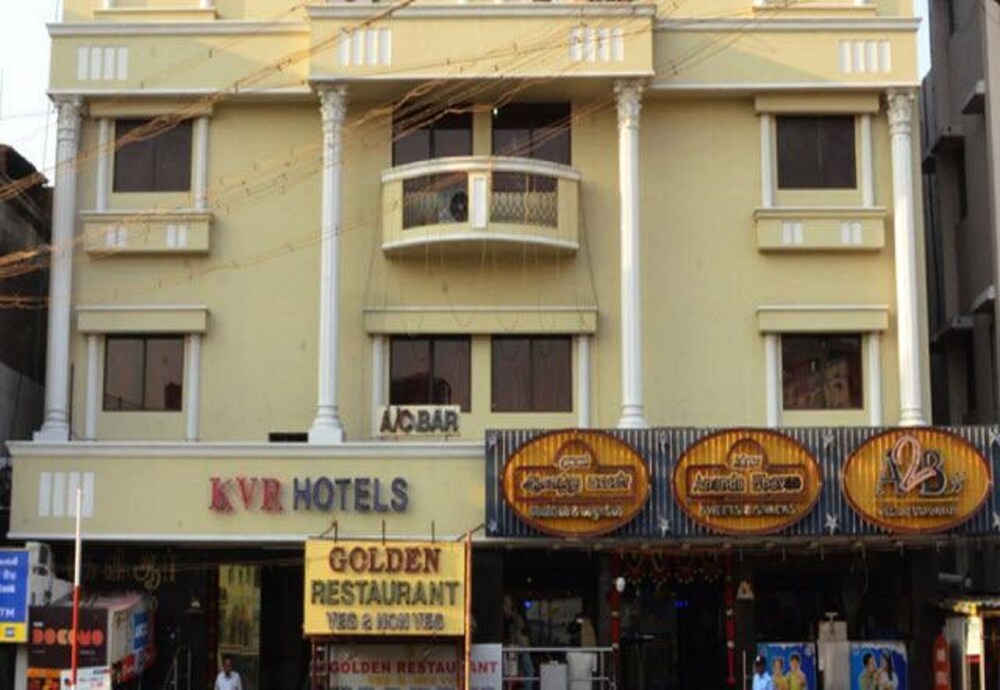 Kvr Hotels — Karur