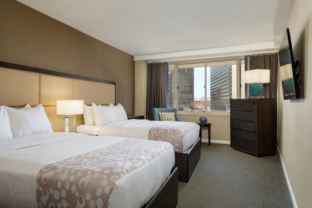 The Windsor Suites - photo 9