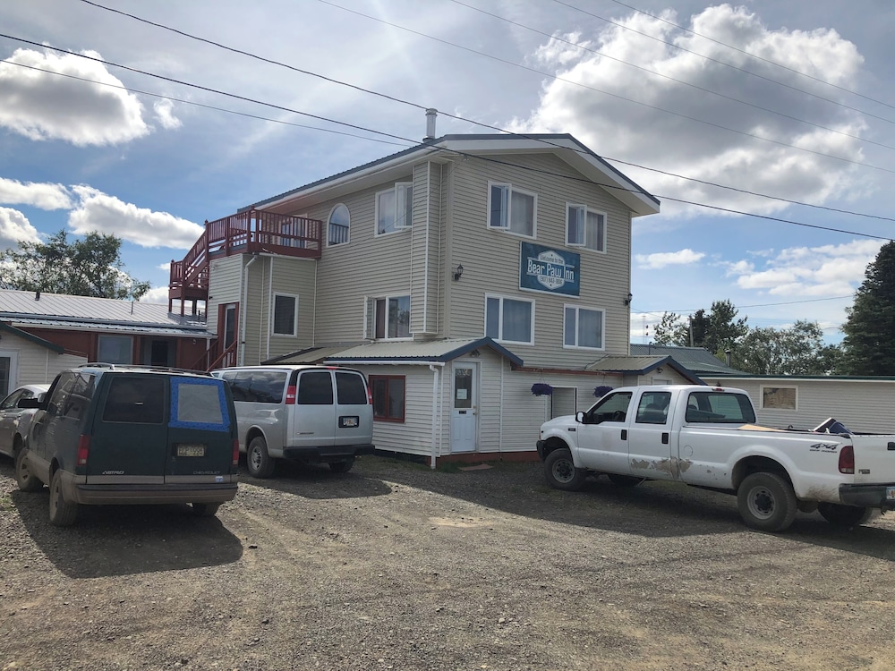 Bear Paw Inn in Dillingham, United States