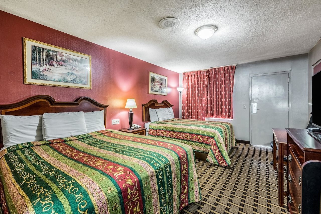 Americas Best Value Inn Franklin - photo 14