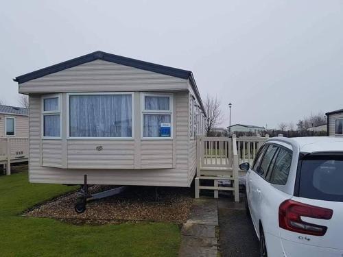 Cosy caravans Sandhills 175 butlins Skegness resort in Ingoldmells, United Kingdom