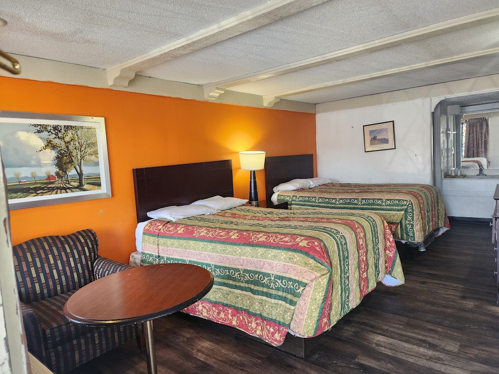 Travelodge by Wyndham Elkton University Area - photo 12