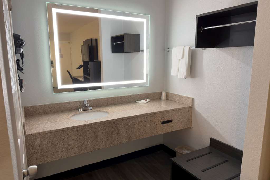 Baymont by Wyndham Rock Hill - photo 14