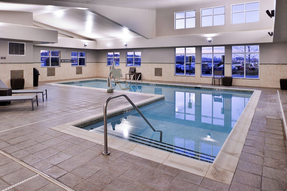 Residence Inn by Marriott Coralville - photo 22