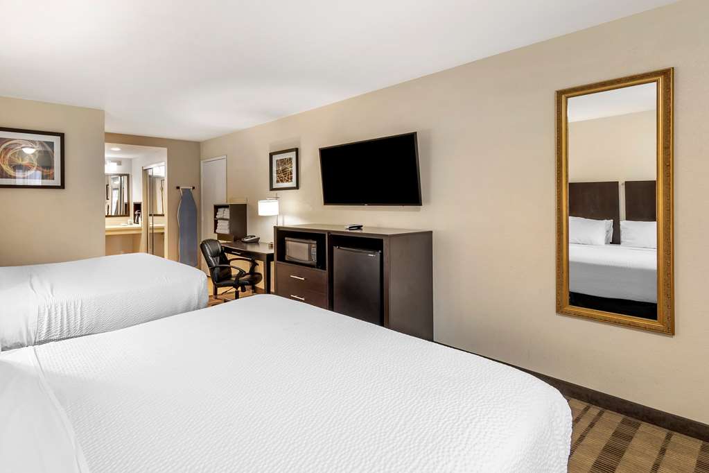 Best Western Country Inn - photo 28