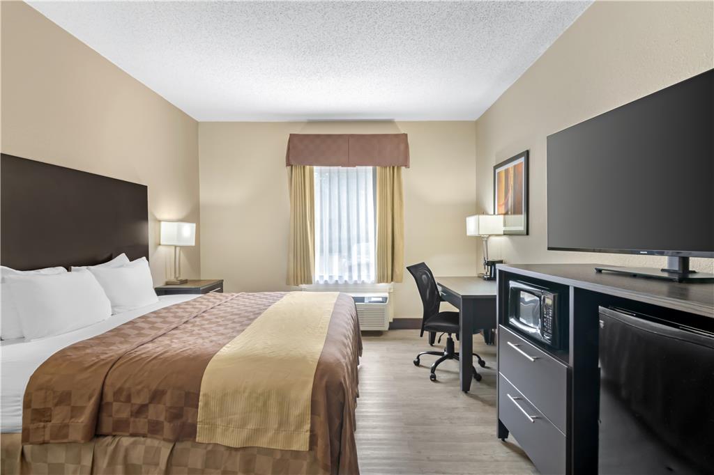 Best Western Teal Lake Inn - photo 21