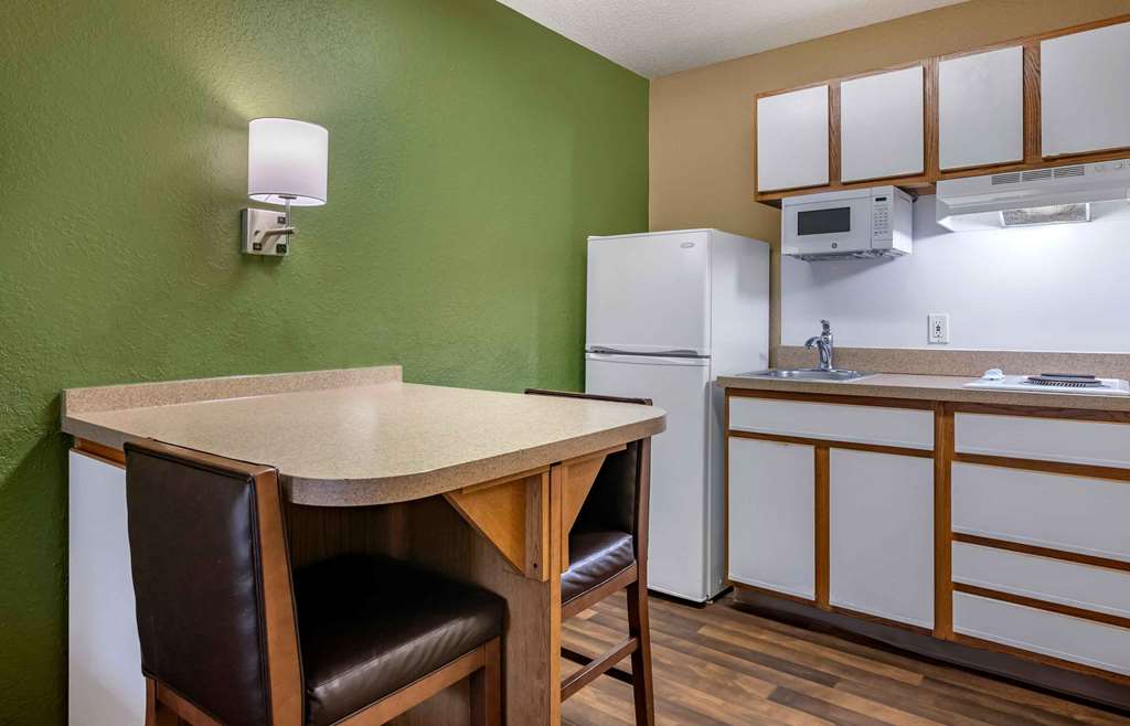 Extended Stay America Select Suites Jacksonville Southside - photo 31