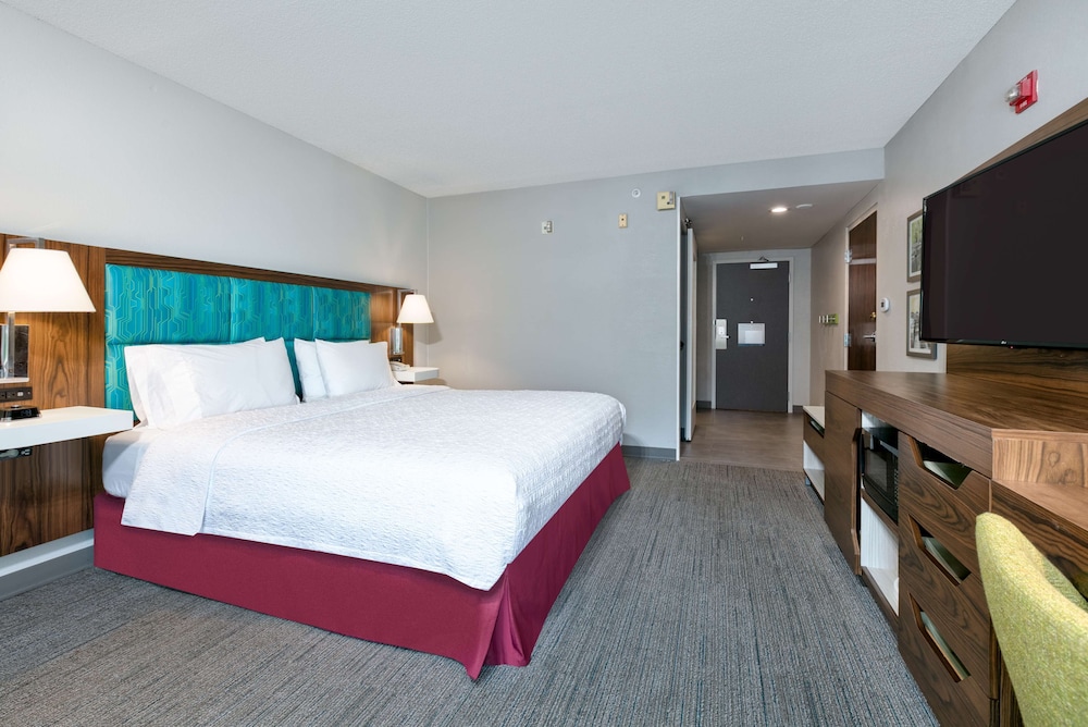 Hampton Inn Biloxi - photo 7