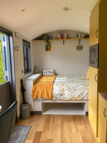 Atlantic Way Shepherd Hut