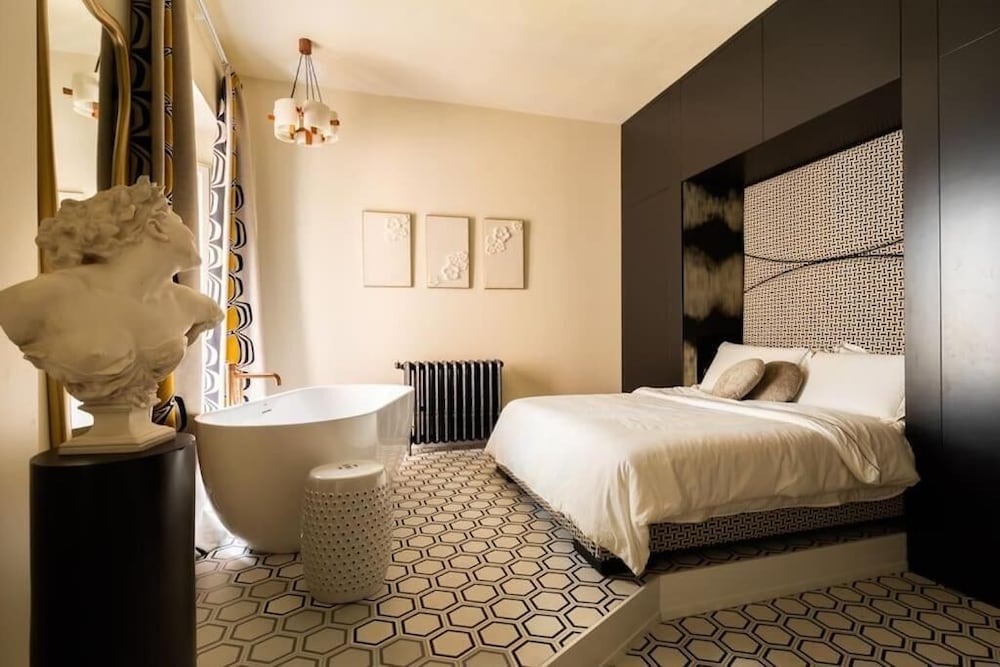 Via Veneto Supreme Terrace — 4-Star Luxury Hotel in Rome, Italy