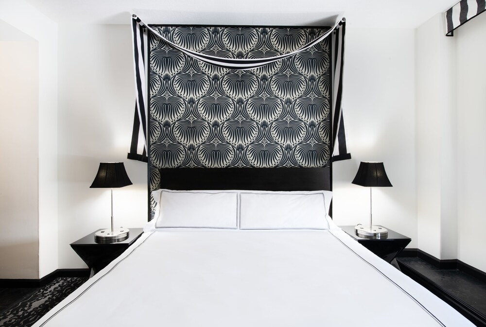 The Mayfair - photo 31