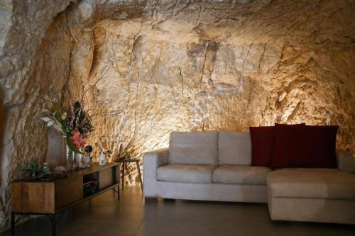 Grotta Divina Ostuni — 4-Star Luxury Hotel in Ostuni, Italy