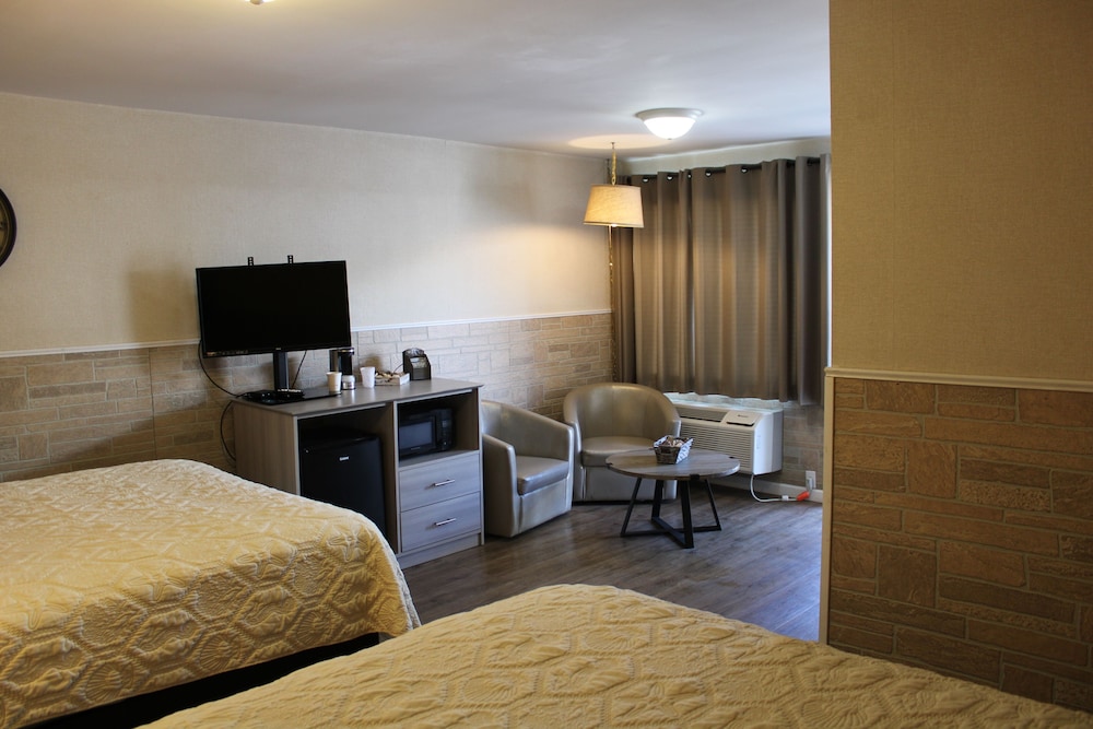 Lockview Motel - photo 22