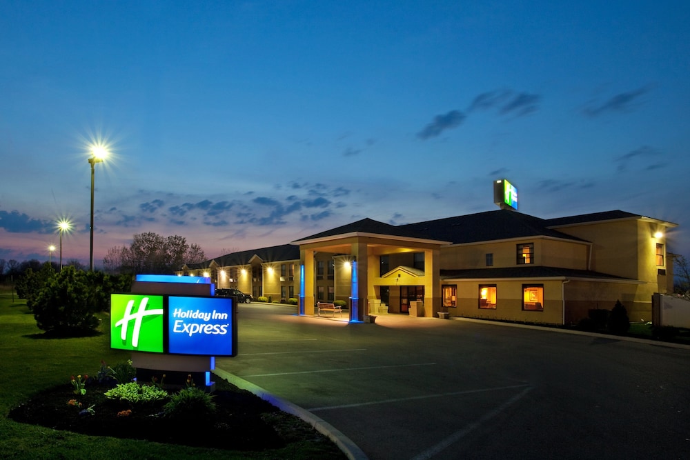Holiday Inn Express London by IHG - photo 60