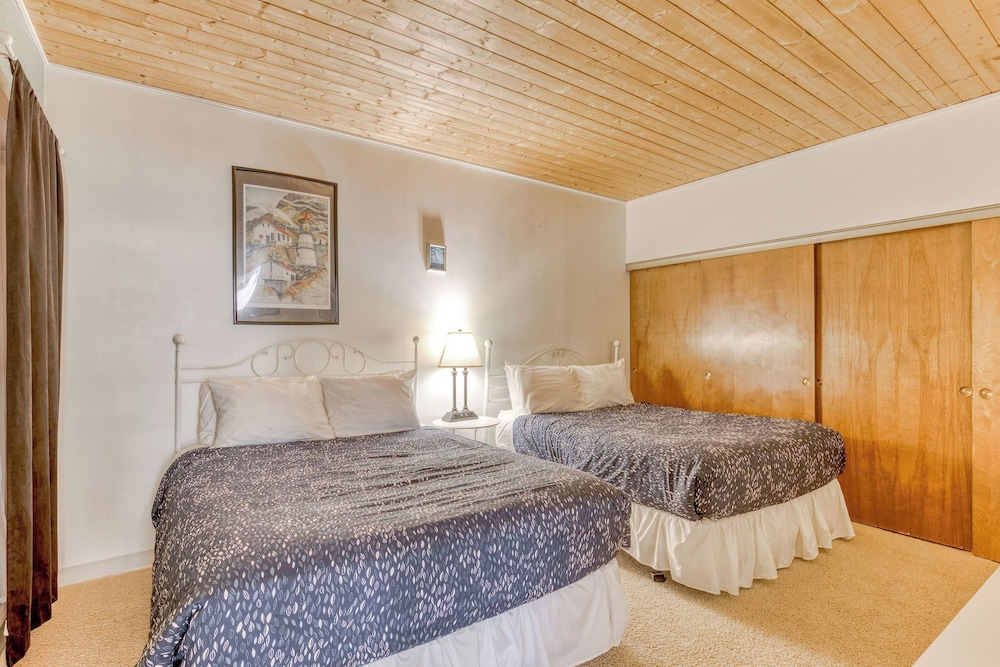 Sand & Sea Resort Condominiums - photo 17