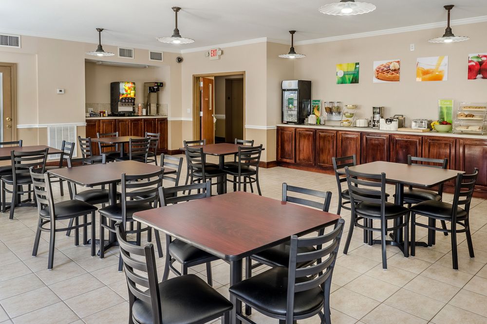 La Quinta Inn Gulf Shores - photo 57