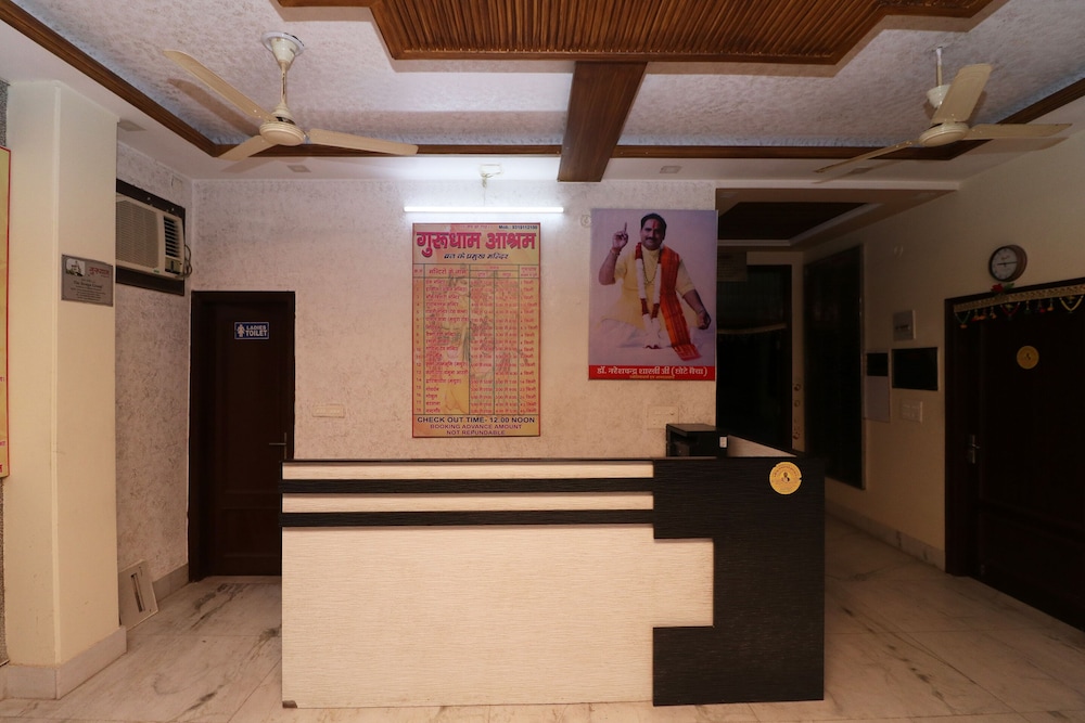 Oyo 30740 Hotel Gurudham Vrindavan in Vrindavan, India