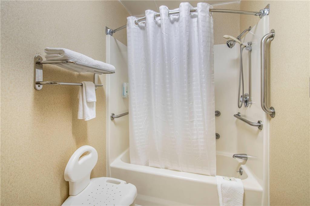 Quality Inn at Bangor Mall - photo 10