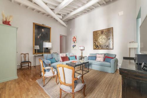 Casa Pace a Burghesius home — 4-Star Luxury Hotel in Rome, Italy