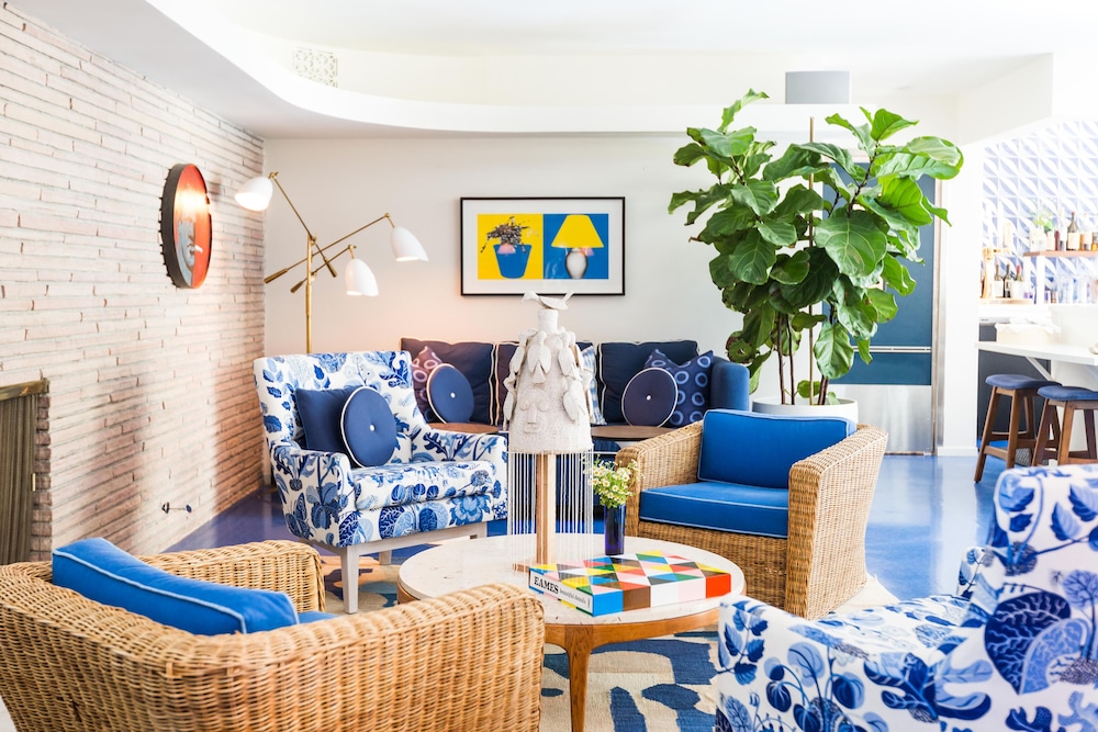 Holiday House Palm Springs - photo 4