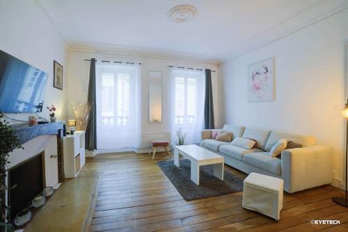 Le Duplex Quartier Cathedrale Marais in Bourges, France