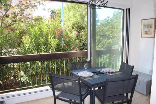 Proche Du Port Beau T3 Lumineux Tout Confort Avec Parking 4rs121 — Saint Cyprien Plage