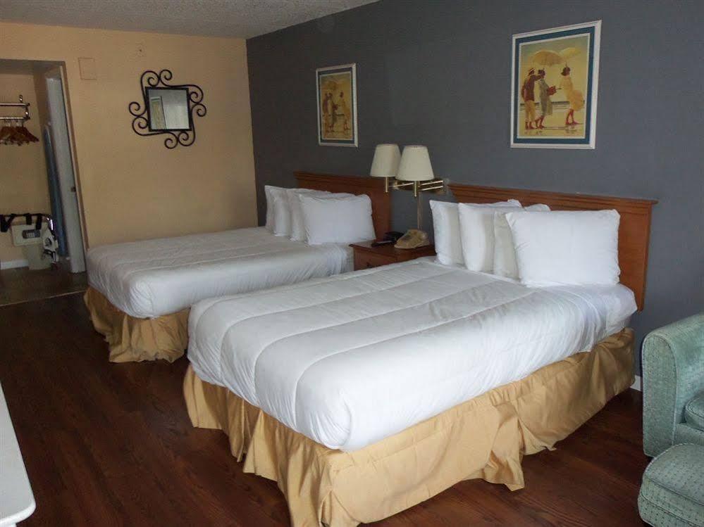 Claremont Kissimmee Hotel - photo 6