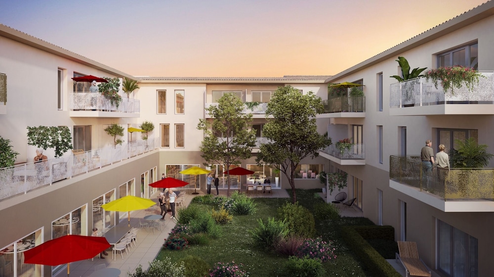 Résidence Domitys Regalecia à Uzès in Uzes, France