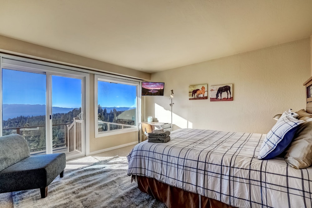 Scenic Escape Best Views of Lake Tahoe - photo 4
