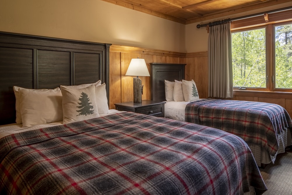 Tamarack Lodge and Resort - photo 6
