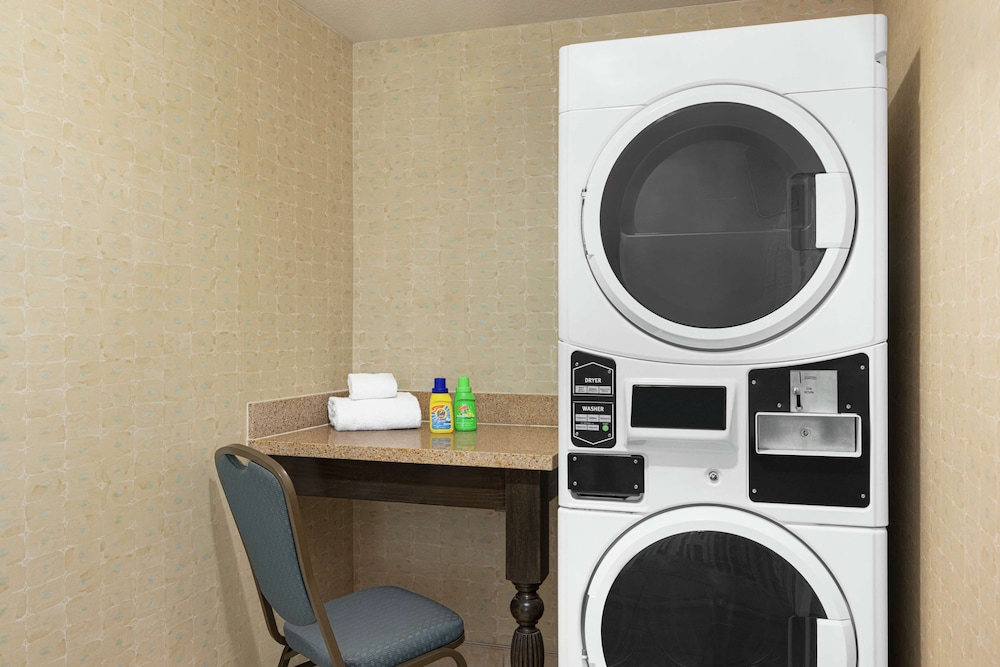 Hilton Garden Inn South Padre Island Beachfront - photo 40
