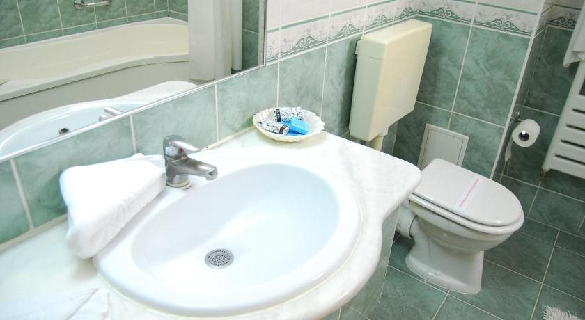Dali Hotel - carbon neutral hotel in Constanta