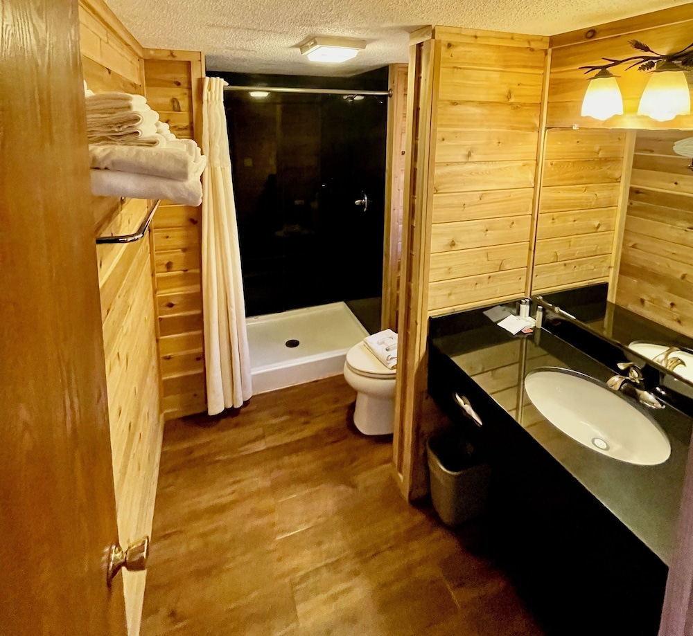 Cabins of Mackinaw - photo 36