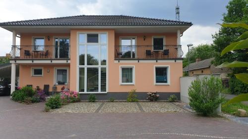 Ferienapartments Pension Elsternest — Bad Liebenwerda — photo 2