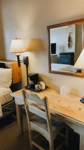 Chama Trails Motel - photo 28