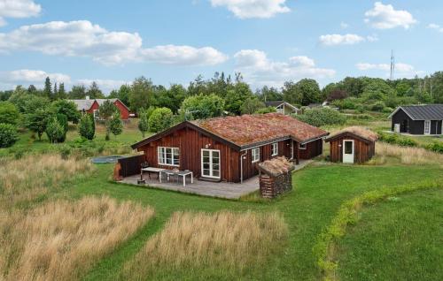 3 Bedroom Lovely Home In Grenaa — 4-Star Luxury Hotel in Grenaa, Denmark