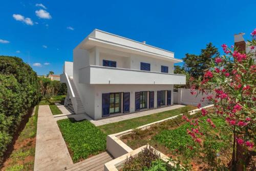 Villa Libertá — 4-Star Luxury Hotel in Maruggio, Italy