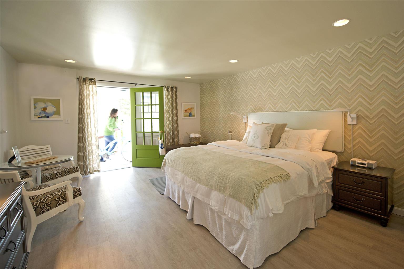 The Lodge at the Cove - photo 33