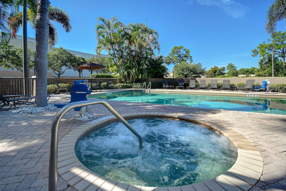 Hilton Garden Inn Ft Myers - photo 49