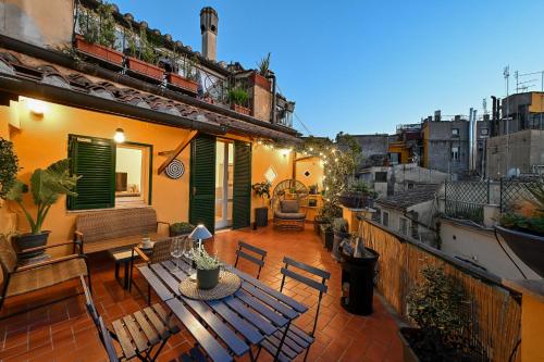 Navona design rooftop — 4-Star Luxury Hotel in Rome, Italy