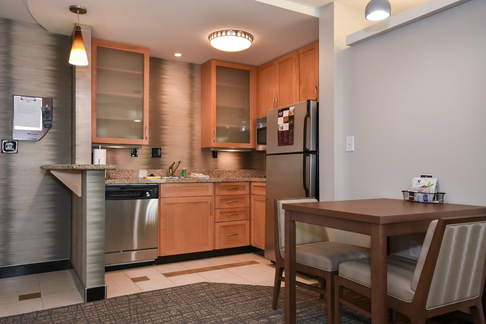 Residence Inn Marriott Concord - photo 14