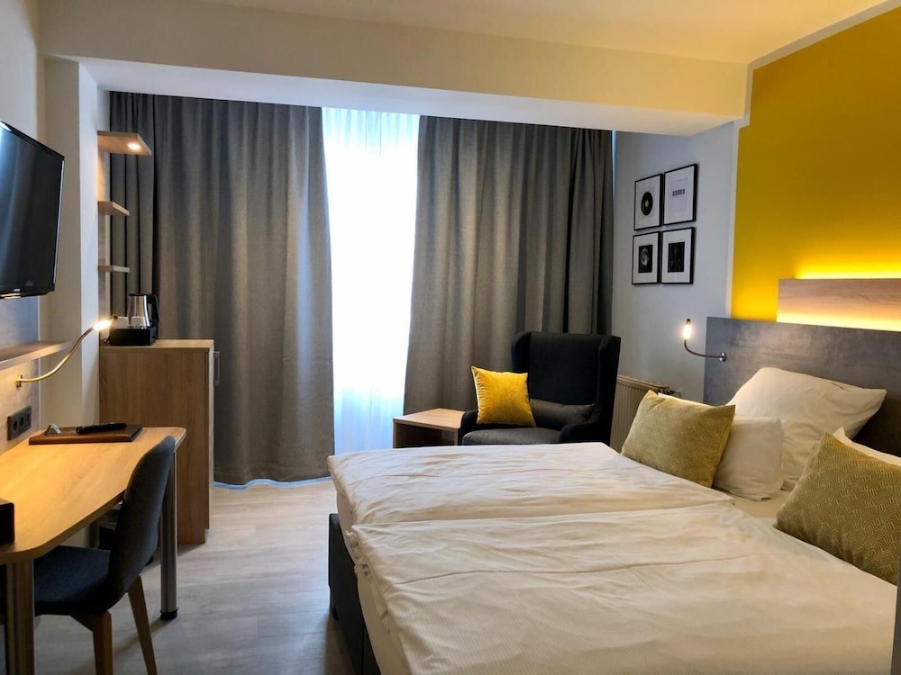 Hotel Sonderfeld — hotel in Grevenbroich