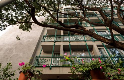 Bougainvilla Apartment — 5-Star Luxury Hotel in Surat, India